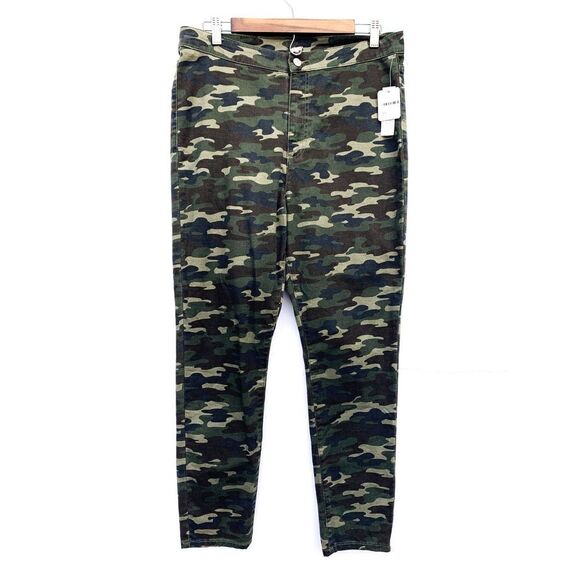 NWT Free People Belle Green Camo Skinny Jeans - Picture 4 of 11